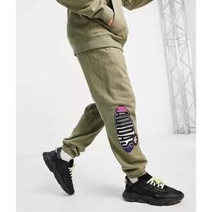 Adidas Originals Trefoil Jogger Sweatpants in Khaki Green
